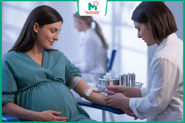 bác sĩ chỉ định xét nghiệm 