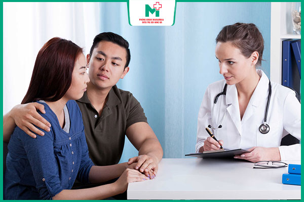 thăm khám cùng bạn tình